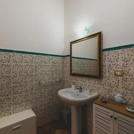Дом отдыха Aqua Marea Марина-ди-Манкаверса